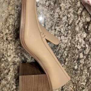 Crown Vintage Caitlyn Sand Block heel